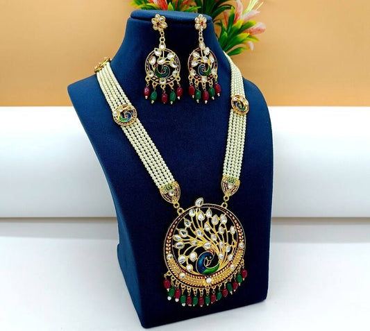 Elegant Matching Necklace & Earring Set™