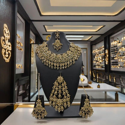 Elegant Indian Mehendi Choker Set™