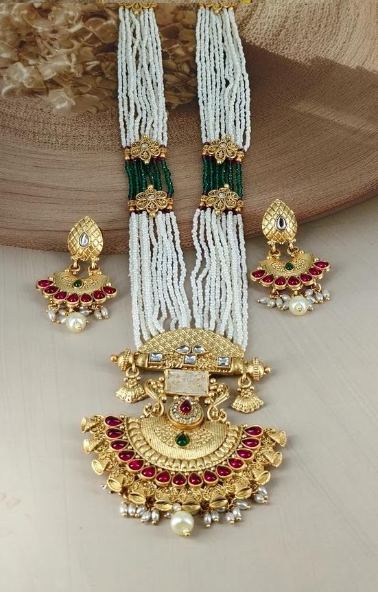 Elegant Heritage Necklace & Earring Set™