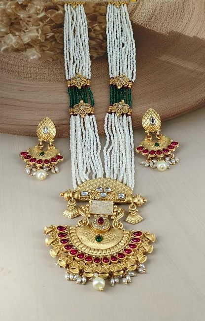 Elegant Heritage Necklace & Earring Set™