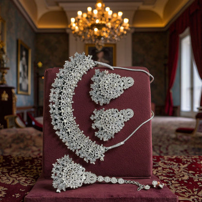 Elegant American Diamond Necklace Set™