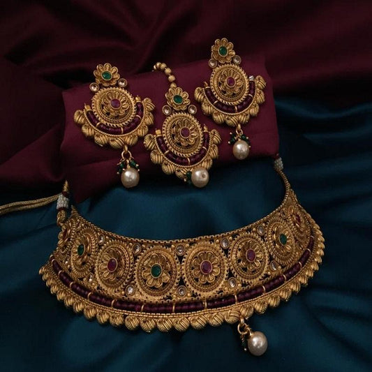 Elegant Kundan Bridal Choker Set™